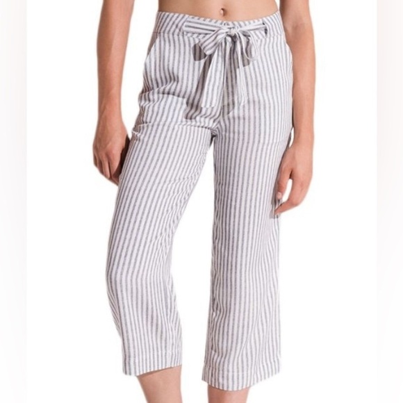 NWT Rag Poets 2 piece striped blue & white cropped pant & cap sleeve top medium - Picture 3 of 16